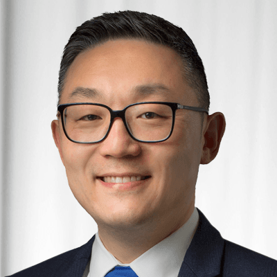 Justin Kang Headshot