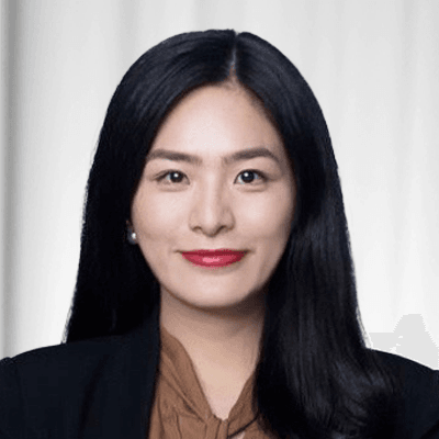 Annie Peng Headshot