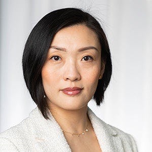 Susan Wang Headshot